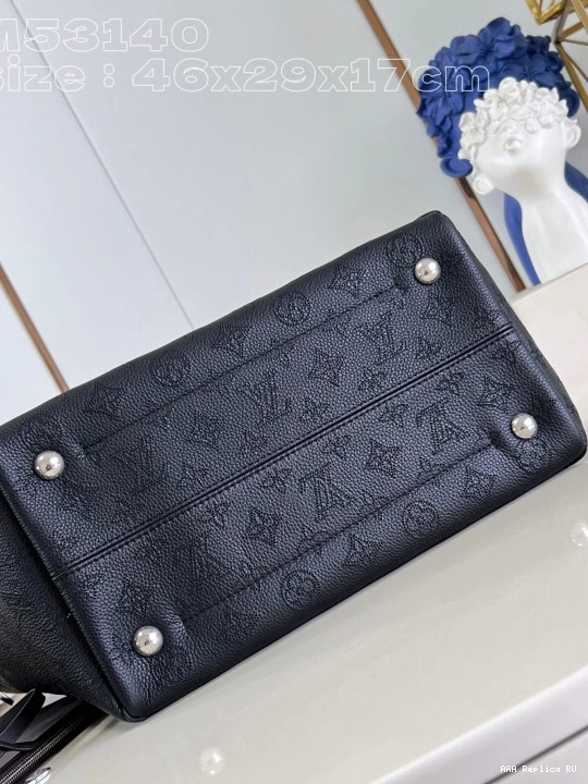 Aaa replica bags x VUITTON HINA-46 17CM 29.5 LOUIS x 0822